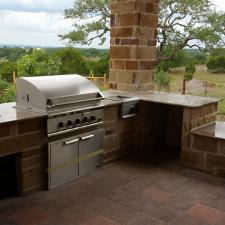 Using San Antonio Granite, Natural Stone, and Engineered Stone